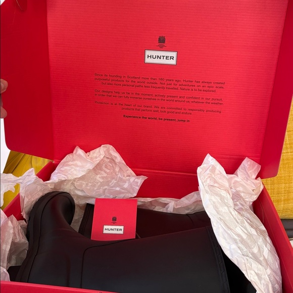 Hunter Classic Black Boots - Picture 12 of 12